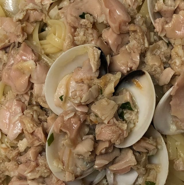 Linguini with Clams.